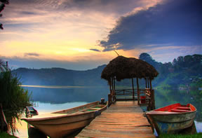 Lake Bunyonyi Tours Uganda